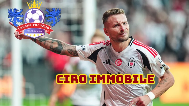 Ciro Immobile tiền đạo xuất sắc nhất châu Âu